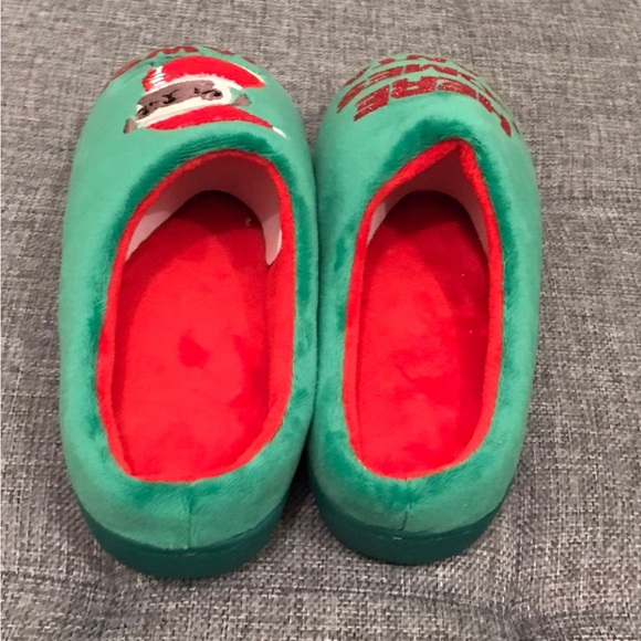 Christmas Slippers Dog Embroidery Womens 5-6 - Picture 6 of 8